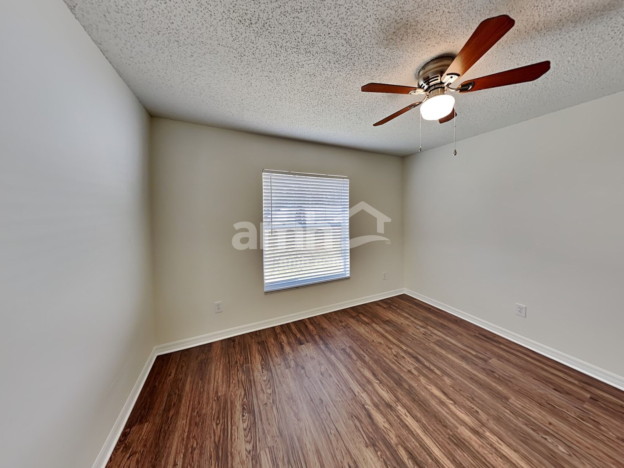 Building Photo - 705 Paddington Pl