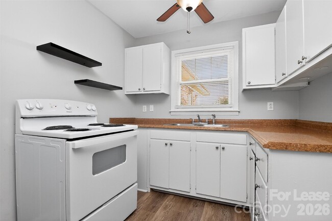 Building Photo - 4230 Castleton Rd