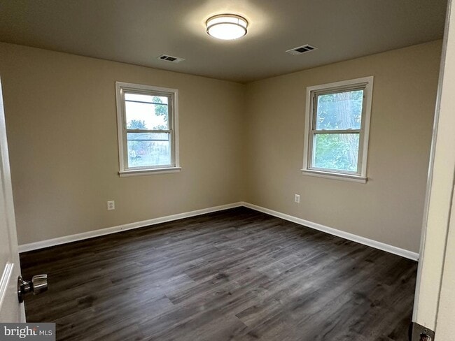 Building Photo - 1437 Liberty Rd