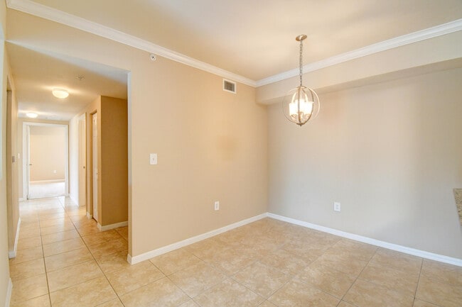 Building Photo - 6505 Emerald Dunes Dr