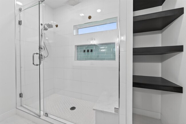 Building Photo - 6626 Highrock Rd