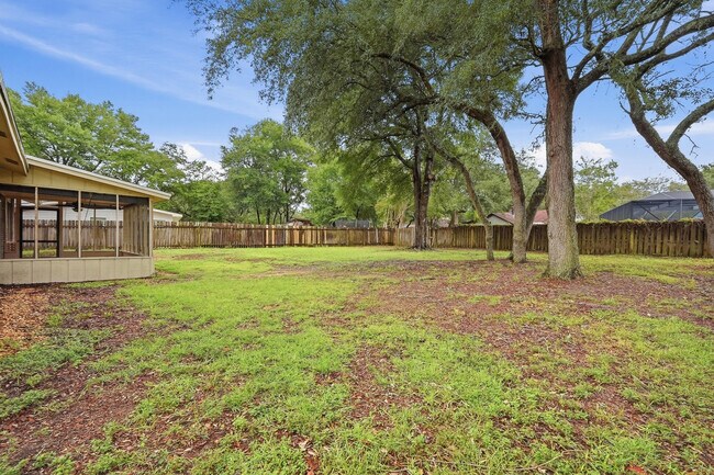 Building Photo - 644 Caribbean Way