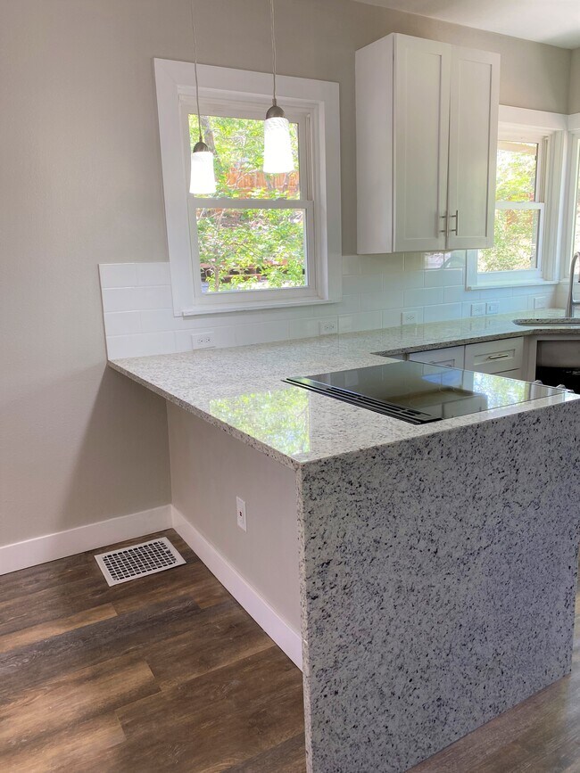 Bar for Stools - 618 W Pikes Peak Ave