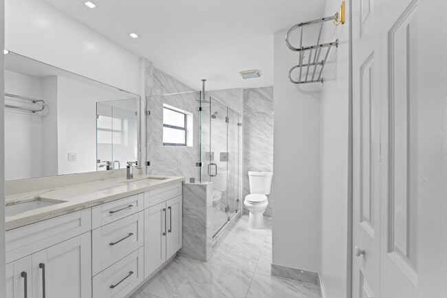 Building Photo - 149 NW 70th St