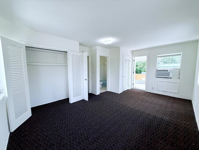 Building Photo - 507 Conniston Rd