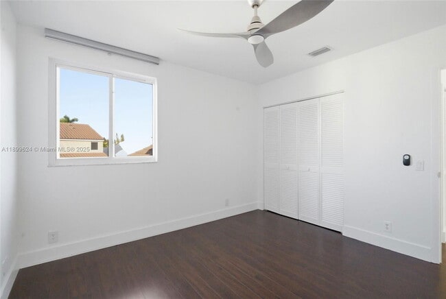 Building Photo - 1049 Thistle Creek Ct