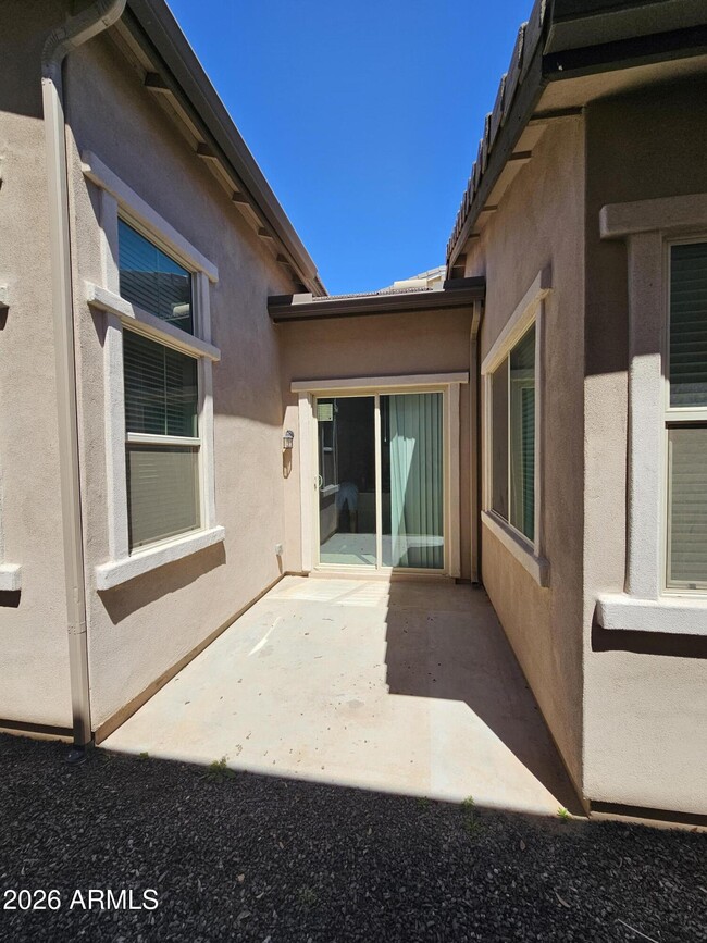 Building Photo - 2253 S Wallrade Ln