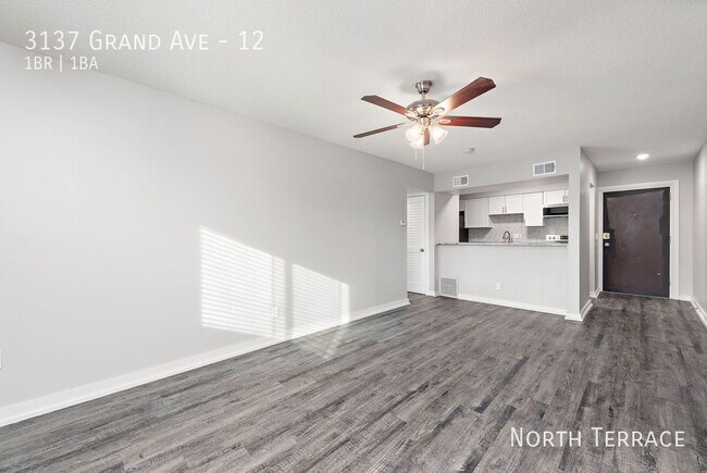 Building Photo - 3137 Grand Ave