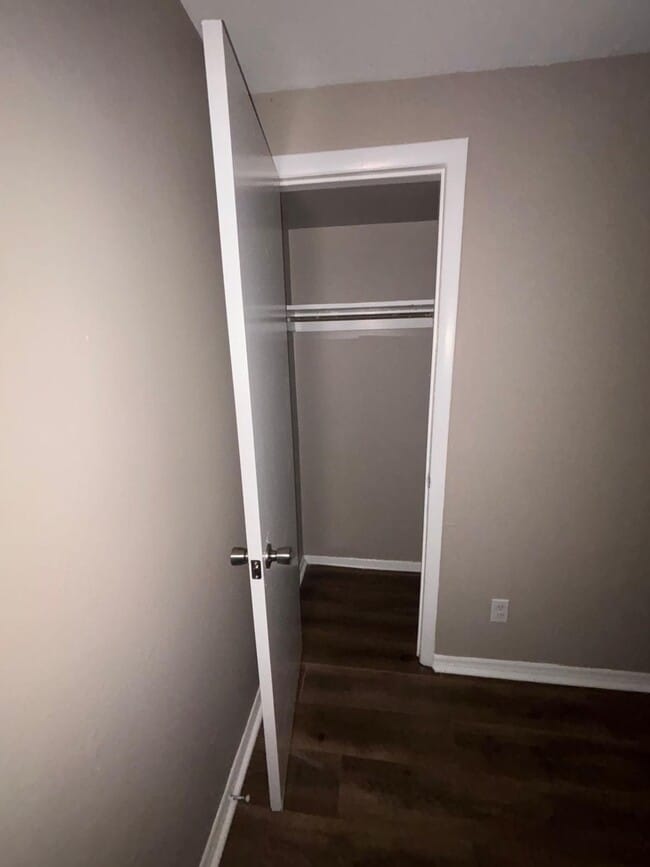 Building Photo - 3717 Beulah Rd