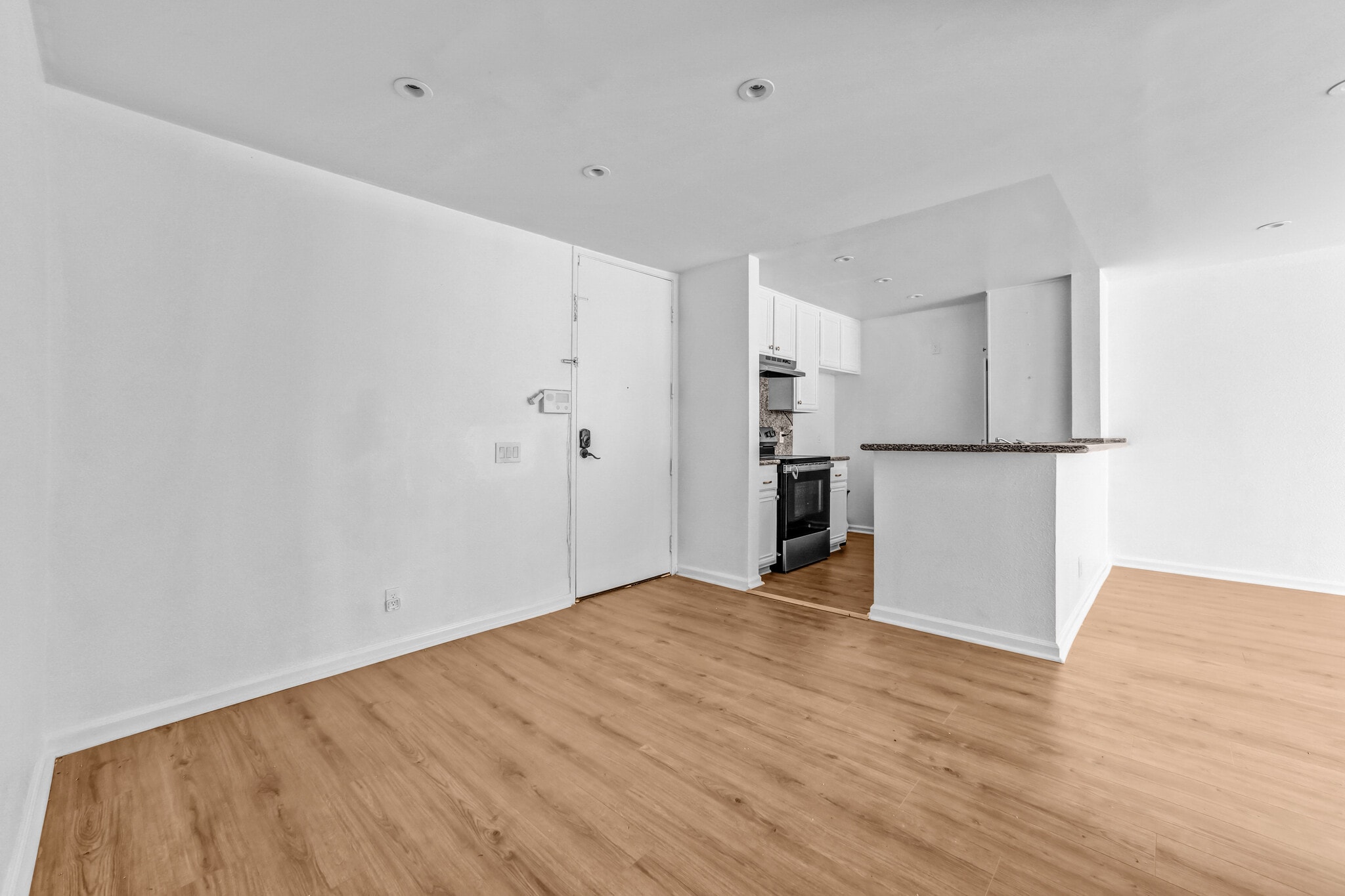 Building Photo - 4040 Via Marisol