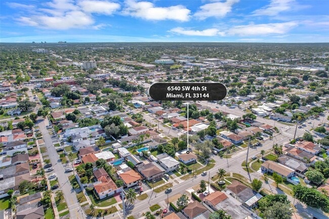 Building Photo - 6540 SW 4th St