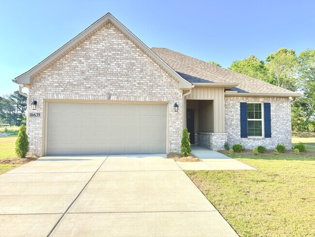 Building Photo - 16639 Aspen Ln