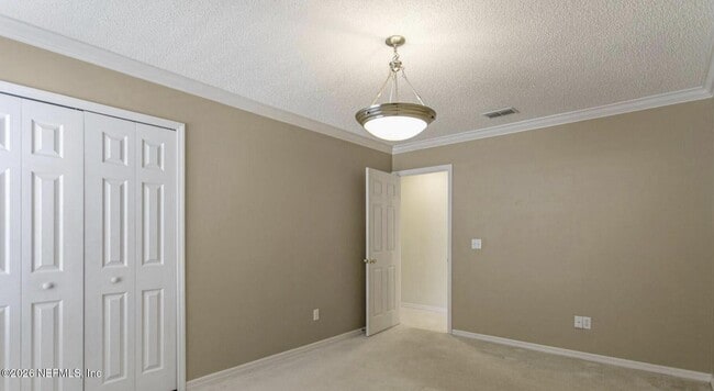 Building Photo - 13031 Chets Creek Dr N