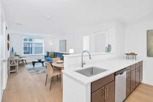 Building Photo - Silver Creek Senior Living 62+
