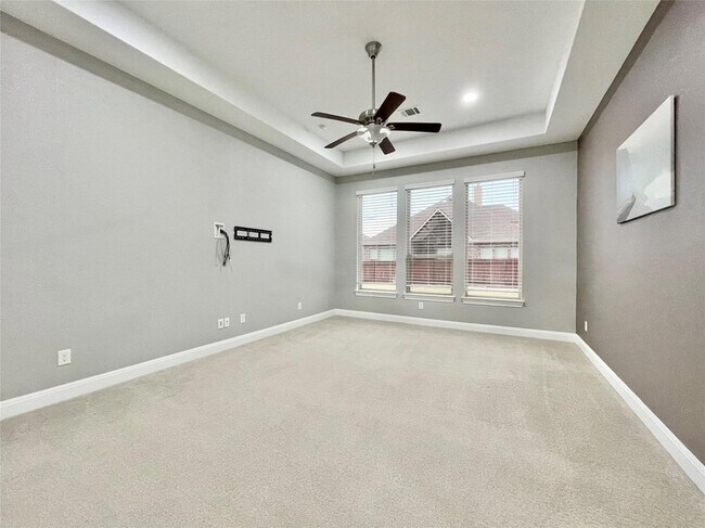 Building Photo - 3809 Mineral Dr