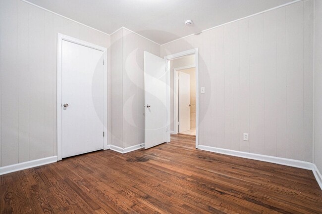 Building Photo - Charming 3BR/1BA Ranch Home with Open Layo...