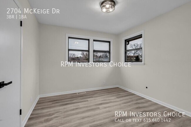 Building Photo - 2704 Mckeige Ct