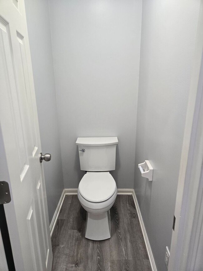 Building Photo - Beautiful Reserve at Heritage Park home!!!