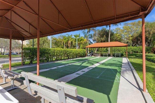 Building Photo - 7765 Yardley Dr