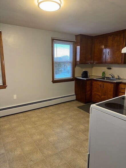 Building Photo - 20 Central Blvd