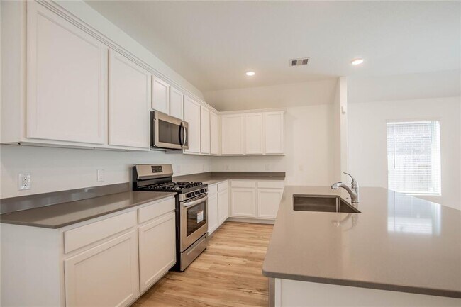 Building Photo - 22065 Juniper Crossing Dr