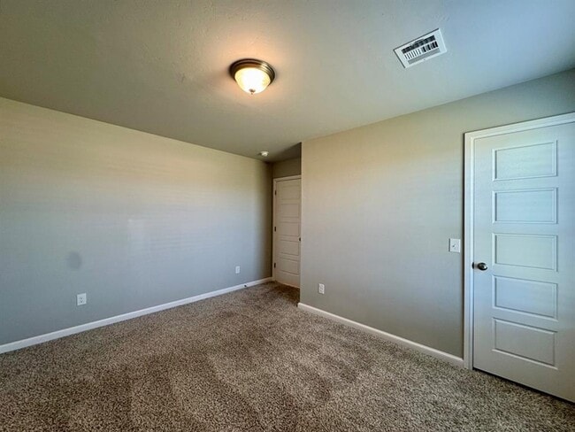 Building Photo - 18305 Autumn Grv Ct