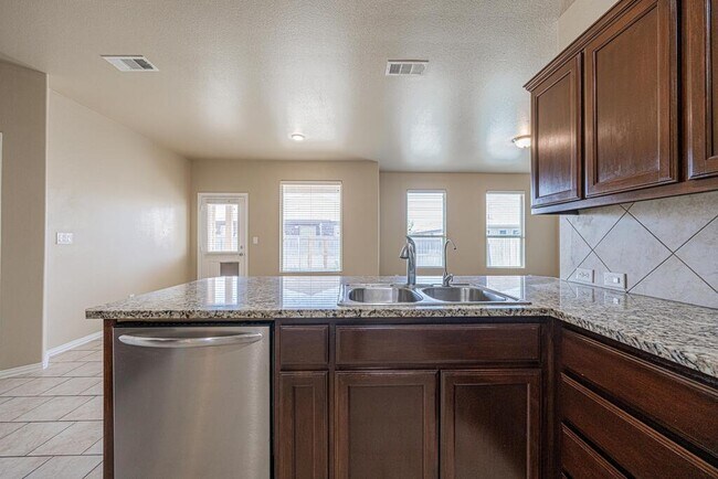 Building Photo - 7216 Brooks Ranch Rd