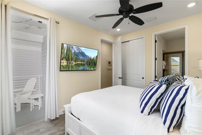 Building Photo - 8040 Lost Shaker Ln