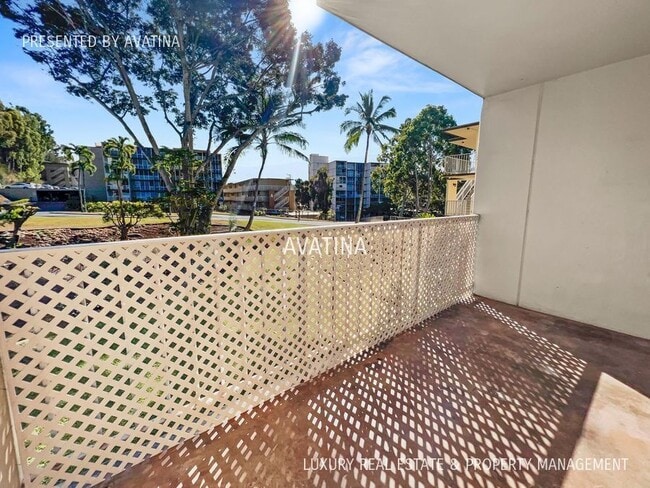 Building Photo - 95-2040-2040 Waikalani Pl