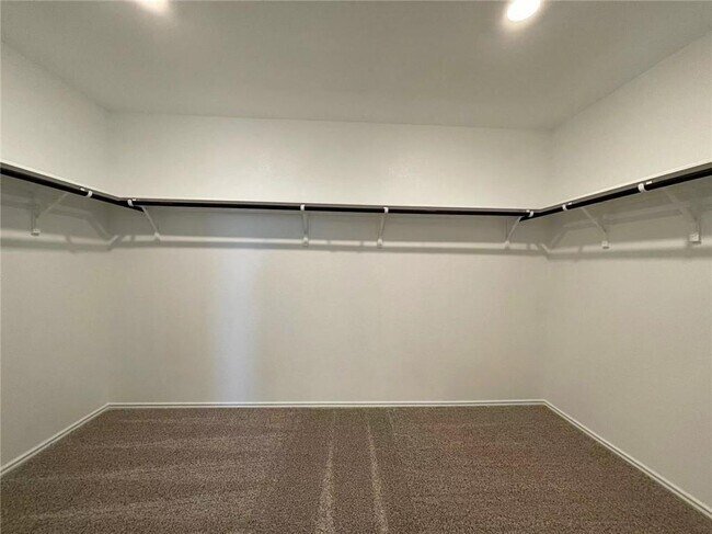 Building Photo - 216 Arnage Dr