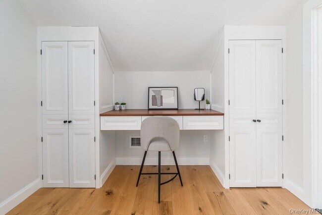 Building Photo - 19000 Main Rd