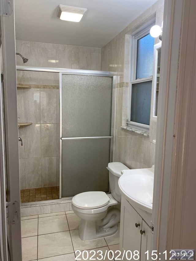 Building Photo - 217 Walnut St