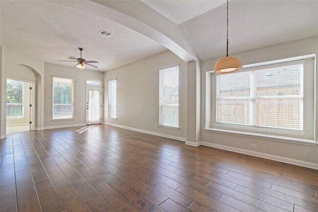 Building Photo - 3618 Penelope Way