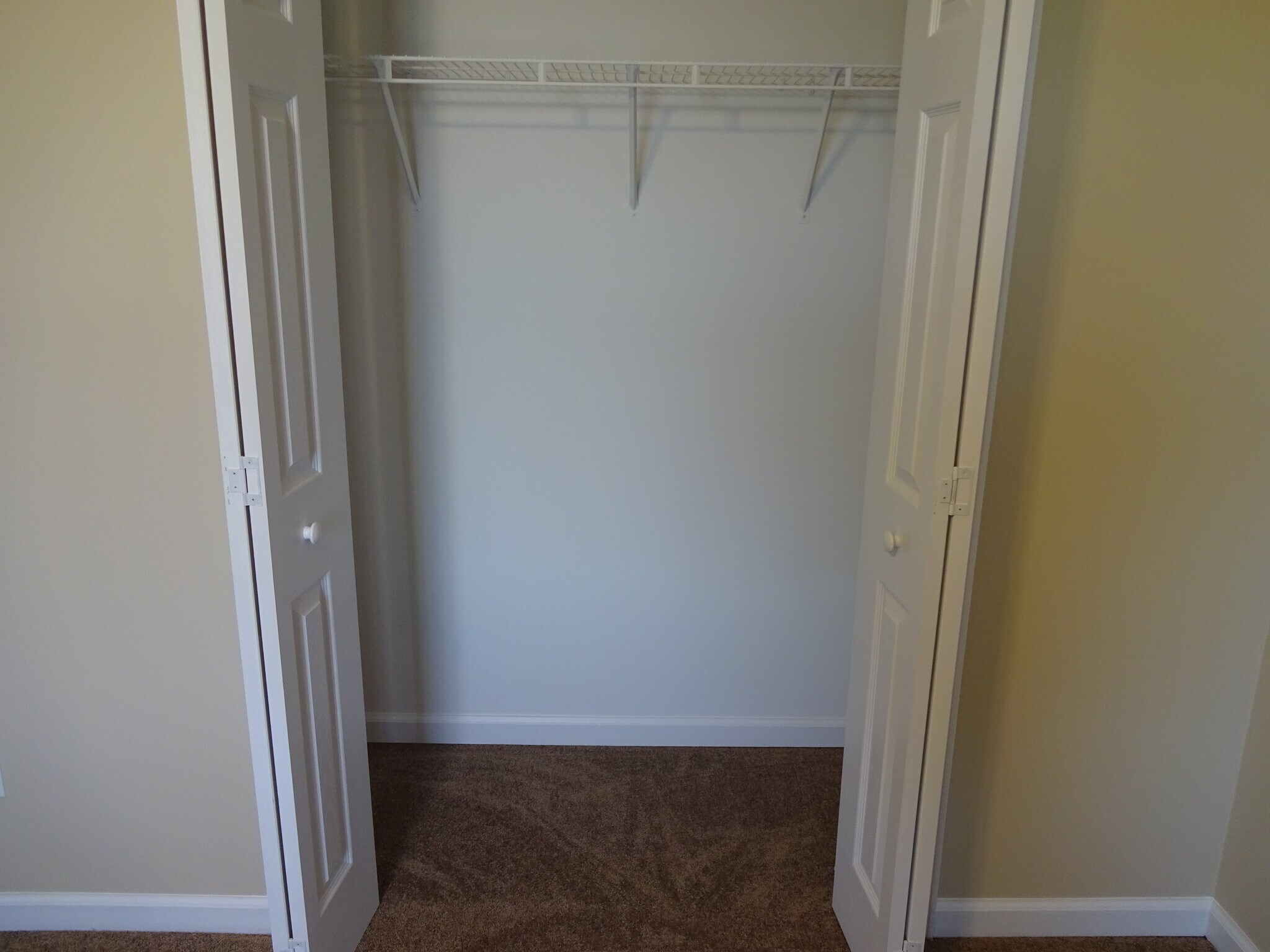 Building Photo - 304 High Point Pl