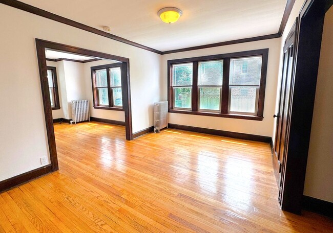 Building Photo - 4432 N Laporte Ave
