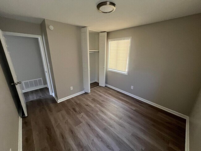 Building Photo - 4909 Mehaffey Ct