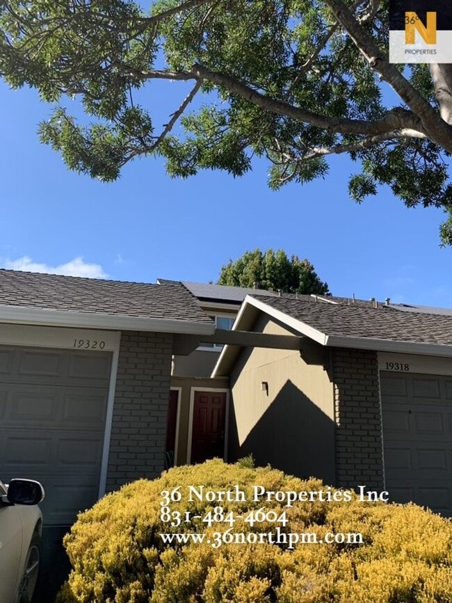 Building Photo - Remodeled 3 bed/2 bath Sunny Creekside Condo Available!