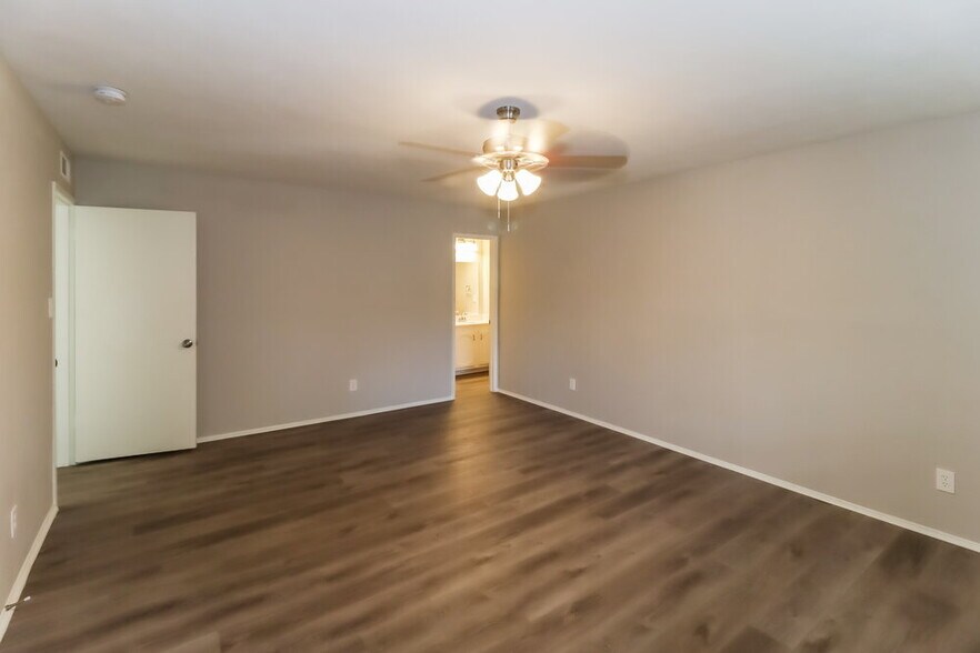 Building Photo - 4209 Campion Ln