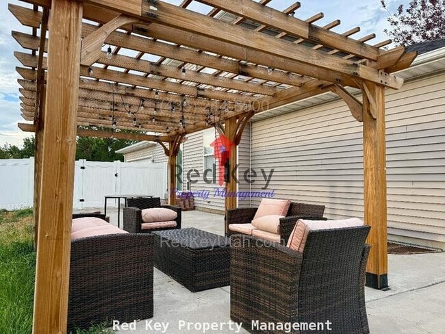 Building Photo - Durocher Ln. Single Family Home