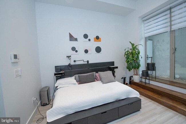 Building Photo - 1538 Ogden St