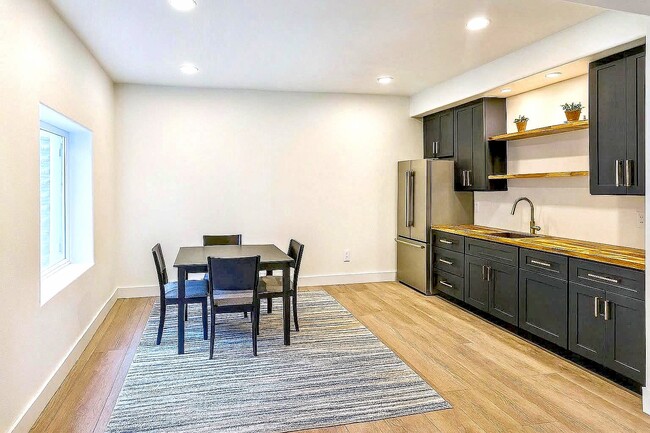 Building Photo - 10339 Wrangell Cir