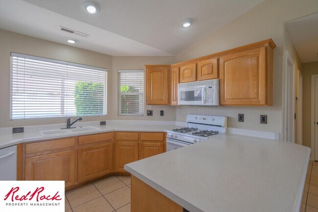 Building Photo - Pet Friendly Santa Clara Home, 6 Month Lease Only
