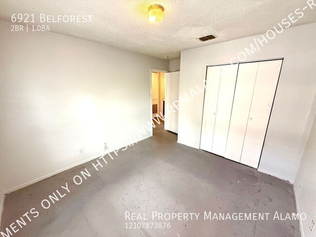 Building Photo - 6921 Belforest-