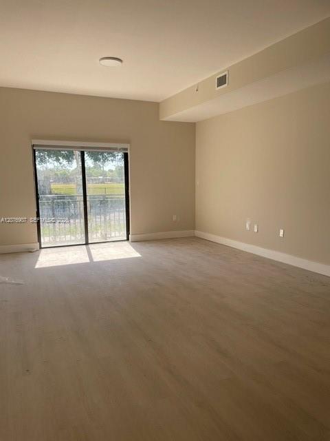 Building Photo - 17020 SW 104th Ave