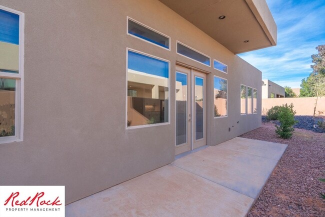 Building Photo - 4 Bedroom Home In The Dunes At Sand Hollow...
