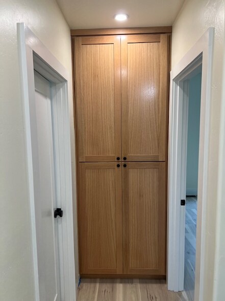 Building Photo - 3353 Spear Ave