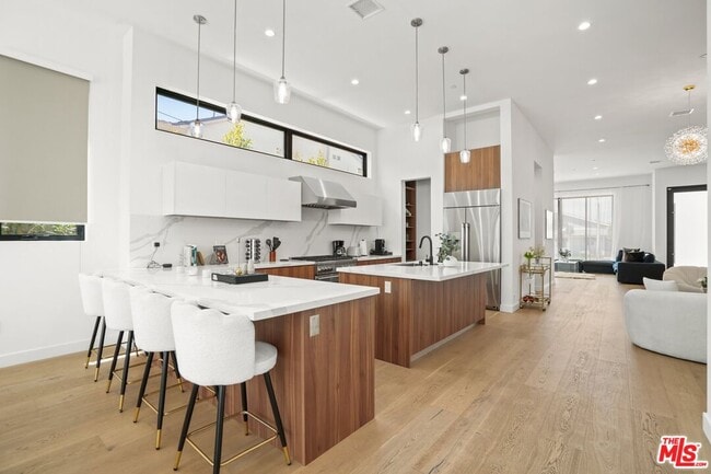 Building Photo - 12136 Clarkson Rd