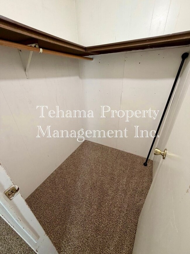 Building Photo - Adorable 2 bedroom 1 bath Modular Home in the Country