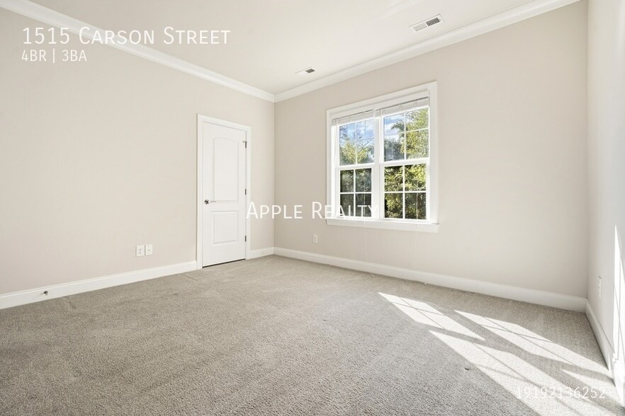 Building Photo - 1515 Carson St