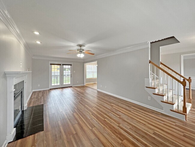Building Photo - Charming Karns, 3-4 bedroom Home on Quiet ...